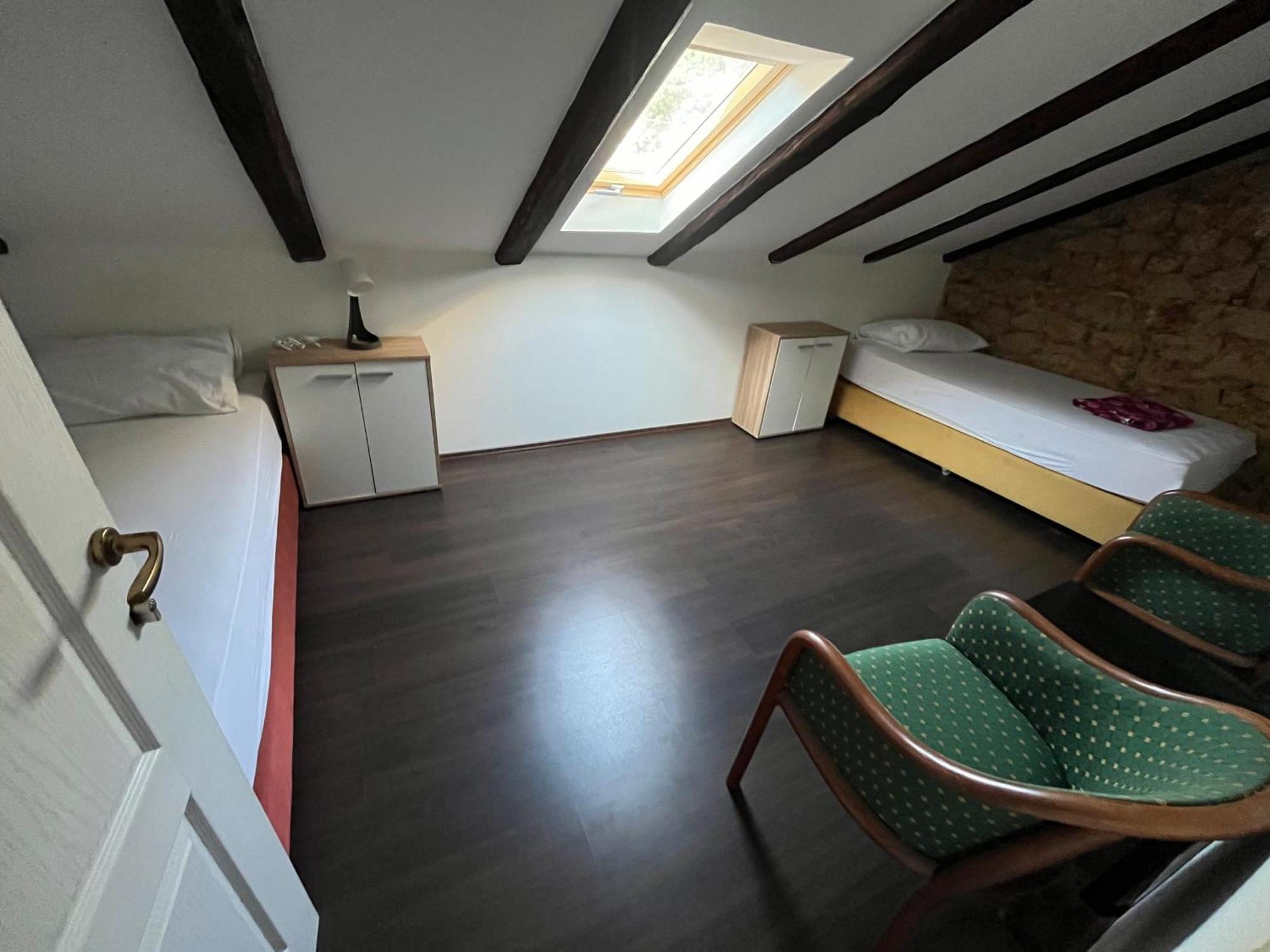 Hostel Old School Рієка Екстер'єр фото